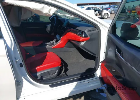 2021 Toyota Camry Xse z USA, uszkodzony, nr VIN 4T1K61AK1MU434029